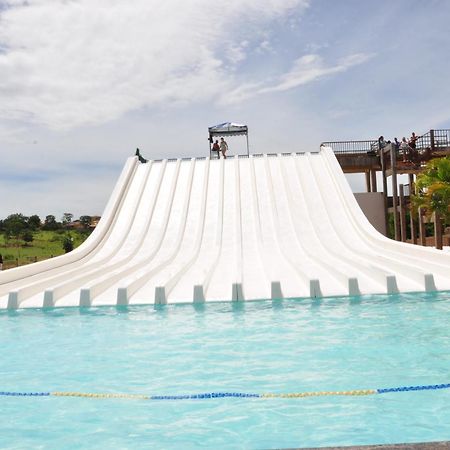 Piazza Acesso Ao Acqua Park Diroma Caldas Novas Διαμέρισμα Εξωτερικό φωτογραφία